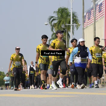 Runner Photo 6532789