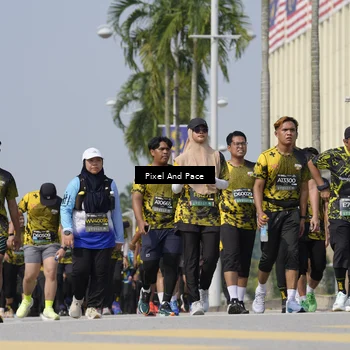 Runner Photo 6532825