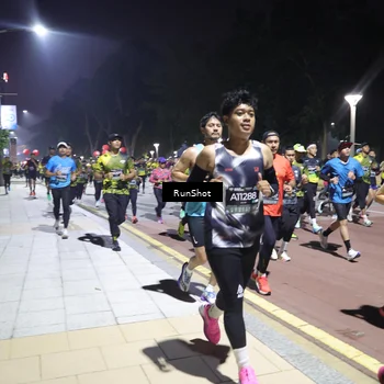 Runner Photo 6532862