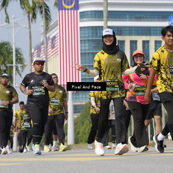 Runner Photo 6532870