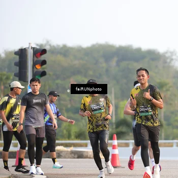 Runner Photo 6532905