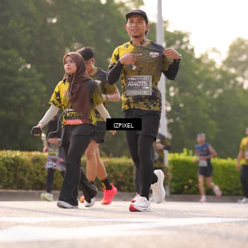 Runner Photo 6533000