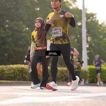 Runner Photo 6533020