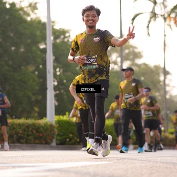 Runner Photo 6533033