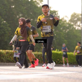 Runner Photo 6533039