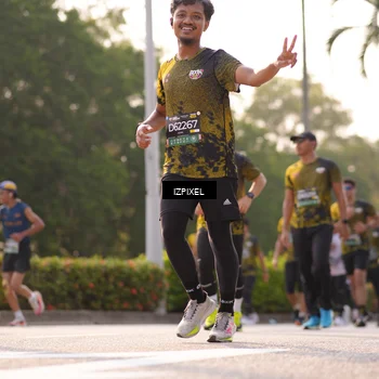 Runner Photo 6533052