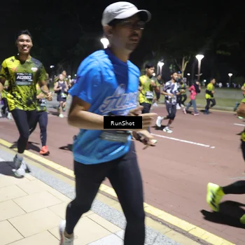 Runner Photo 6533064