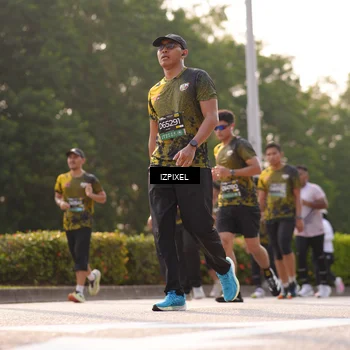 Runner Photo 6533099