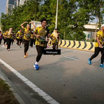 Runner Photo 6533111