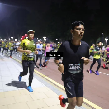 Runner Photo 6533115