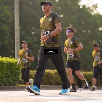 Runner Photo 6533119