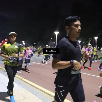 Runner Photo 6533121