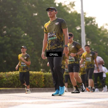 Runner Photo 6533125