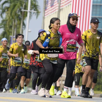 Runner Photo 6533158