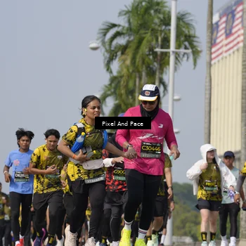Runner Photo 6533196