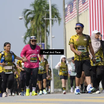Runner Photo 6533199