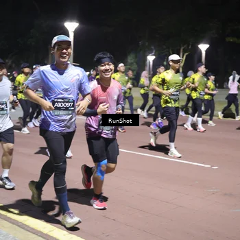 Runner Photo 6533217