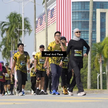 Runner Photo 6533230