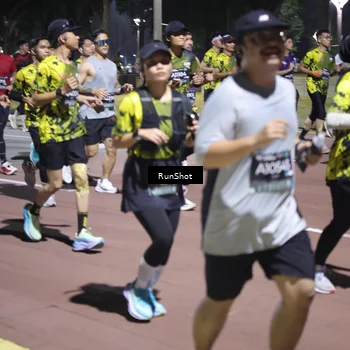 Runner Photo 6533241