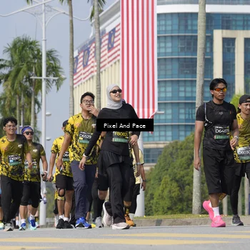 Runner Photo 6533248