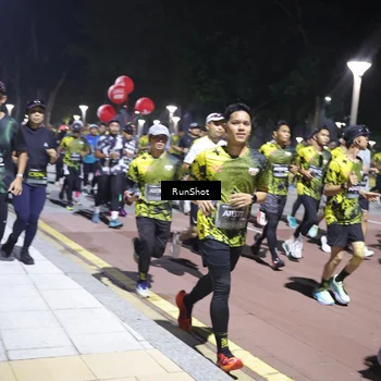 Runner Photo 6533286