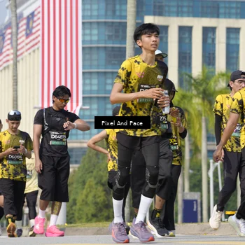 Runner Photo 6533289