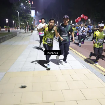 Runner Photo 6533295