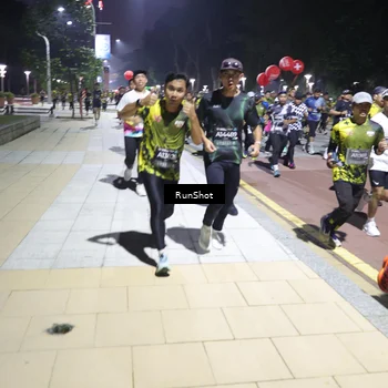 Runner Photo 6533300