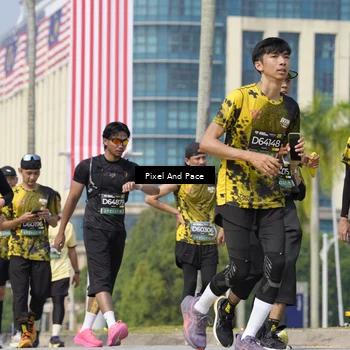 Runner Photo 6533306
