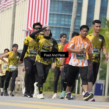 Runner Photo 6533323