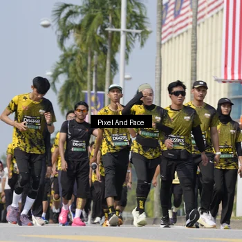 Runner Photo 6533336