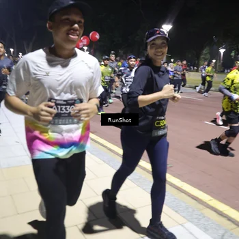 Runner Photo 6533352