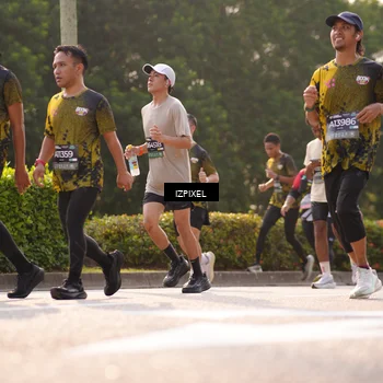 Runner Photo 6533354