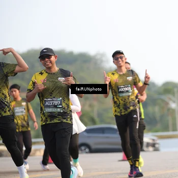 Runner Photo 6533359