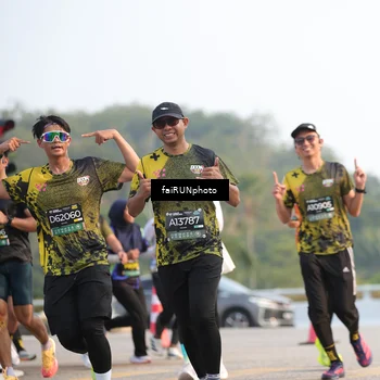 Runner Photo 6533363