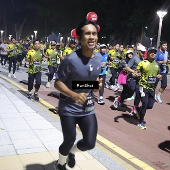 Runner Photo 6533398