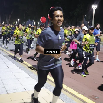 Runner Photo 6533411