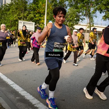 Runner Photo 6533442