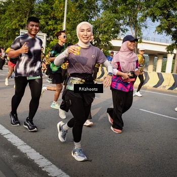 Runner Photo 6533453
