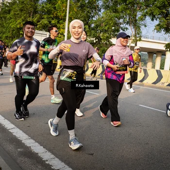 Runner Photo 6533475