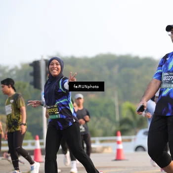 Runner Photo 6533617