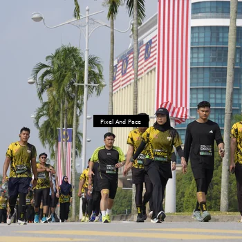 Runner Photo 6533672