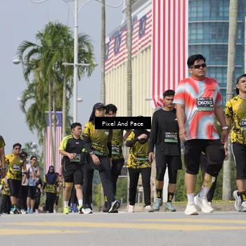Runner Photo 6533673