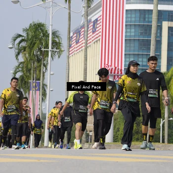 Runner Photo 6533674