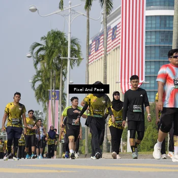 Runner Photo 6533694