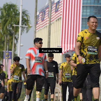Runner Photo 6533716