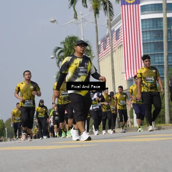 Runner Photo 6533743