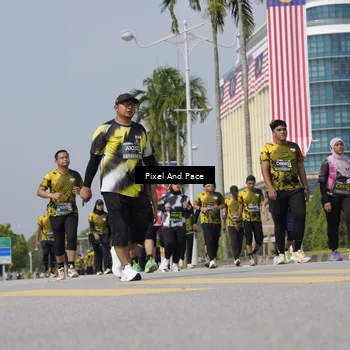 Runner Photo 6533747