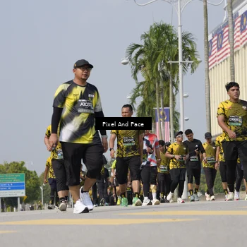 Runner Photo 6533754