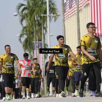 Runner Photo 6533780